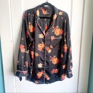 Torrid Floral Satin Pajama Blouse Top White Piping Silky Black 2X 2 Preppy